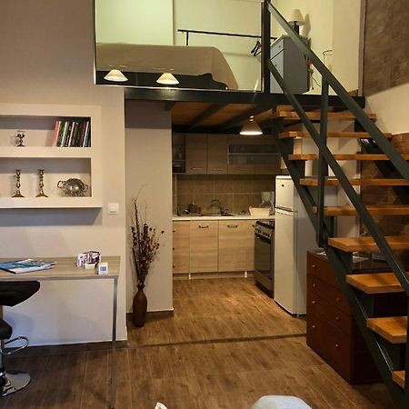 Your Vacation Home In The Center Of Каламата Екстериор снимка