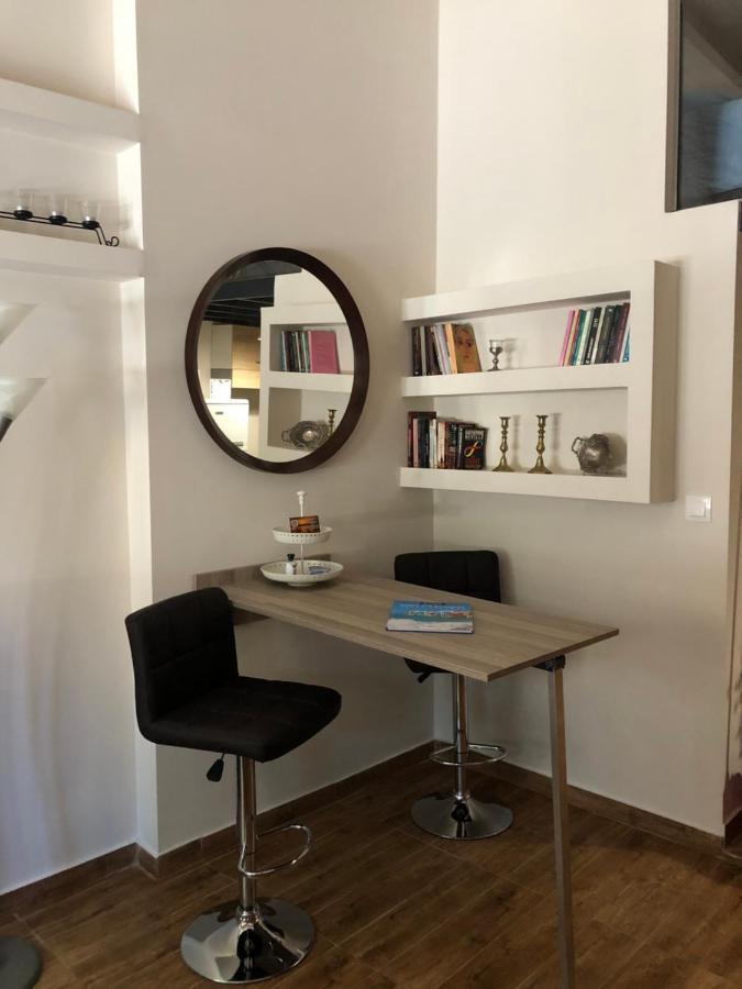 Your Vacation Home In The Center Of Каламата Екстериор снимка